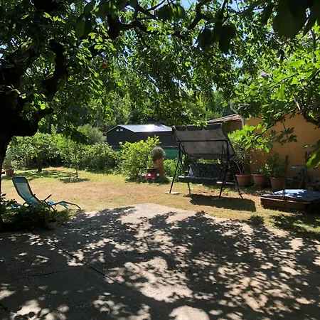 Apartmanhaz-paerlan