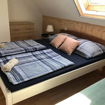 דירה Apartmanhaz-paerlan *