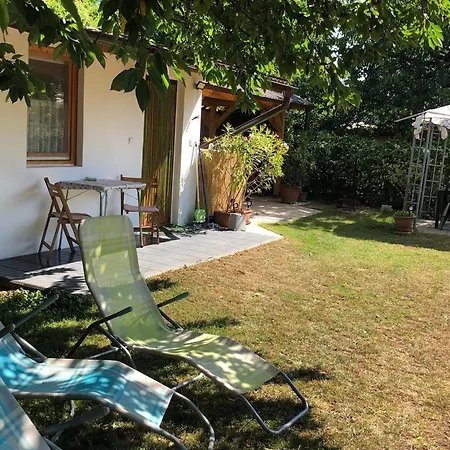 Apartmanhaz-paerlan Balatonboglár